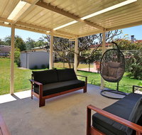 Maria's Beach House - Pet Friendly - Sydney Tourism