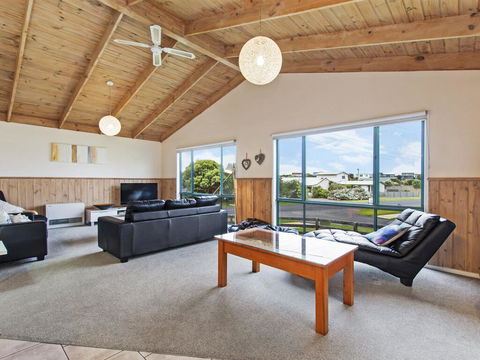 Matilda - 2 Crowe Street - Sydney Tourism 1