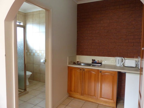 Meramie Motor Inn - Sydney Tourism 1