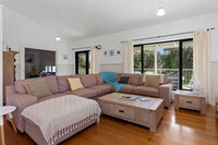 MERMAIDS ON MARENGO - large home with wifi