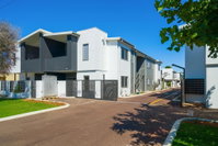 MERRIFIELD Foothill Suites - RELAXING LIFETYLE CHOICE