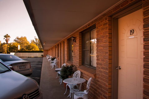 Mid Town Inn Narrabri - Sydney Tourism 3
