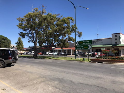Minlaton Hotel - Sydney Tourism 3