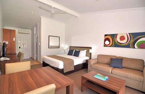 Mission Beach Resort - Sydney Tourism 2