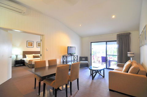 Mission Beach Resort - Sydney Tourism 3