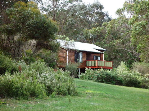 Misty Valley Country Cottages - Sydney Tourism 0