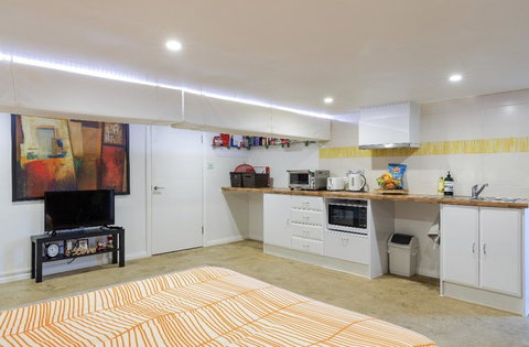 Modern & Homely Comfort - Sydney Tourism 2