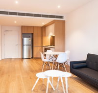 Modern Apartment in Darling Harbour - Sydney Tourism
