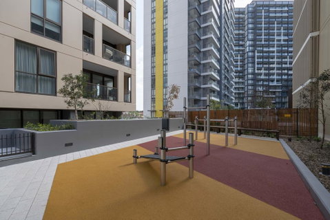 Modern Apartment In Darling Harbour - Sydney Tourism 1