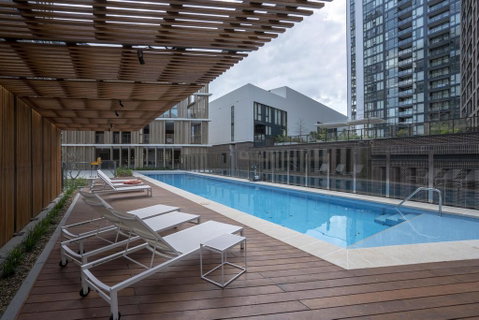 Modern Apartment In Darling Harbour - Sydney Tourism 2