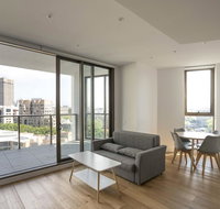 Modern Apartment in Darling Harbour - Sydney Tourism