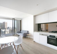 Modern Apartment in Darling Harbour - Sydney Tourism