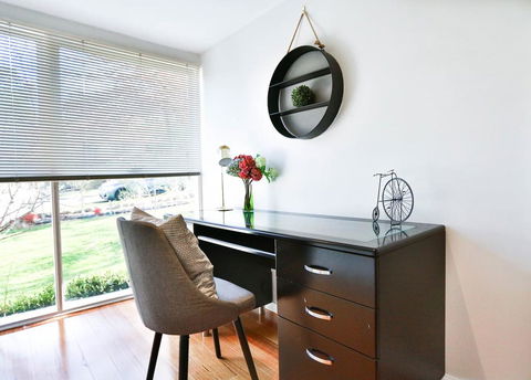 Mont Albert 2 Bedrooms Morden House - Sydney Tourism 1