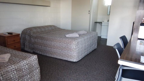 Monto Colonial Motor Inn - Sydney Tourism 0