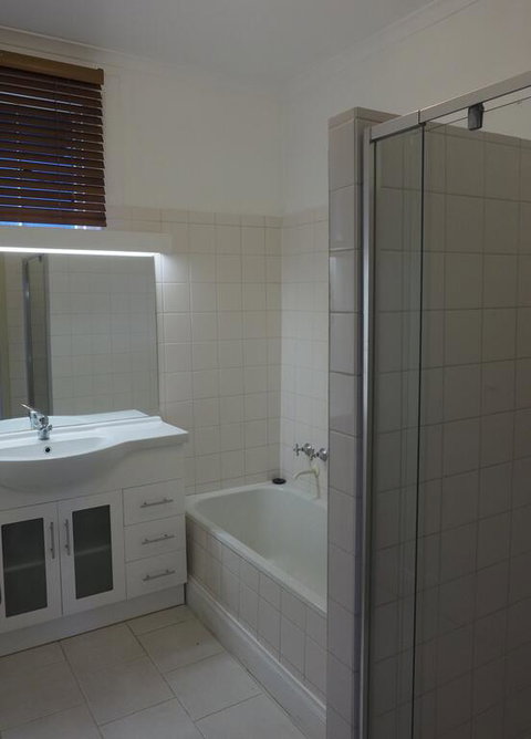 Moonambel Resort Hotel - Sydney Tourism 3