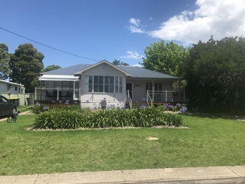 Moruya Holiday House - Sydney Tourism 1