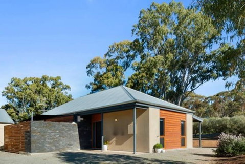 Moss's Place - Sydney Tourism 0