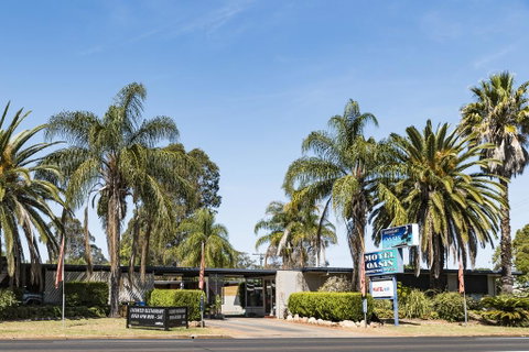 Motel Oasis - Sydney Tourism 0