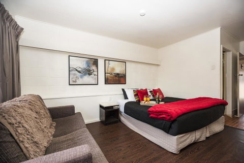 Motel Oasis - Sydney Tourism 1