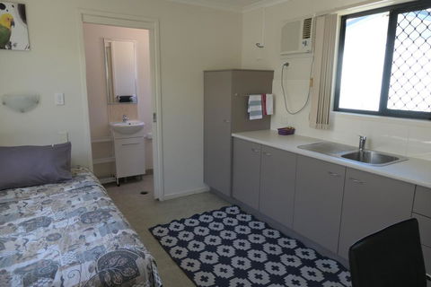 Mt Isa City Motel - Sydney Tourism 1