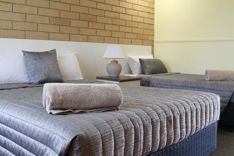 Mundubbera Motel - Sydney Tourism 0
