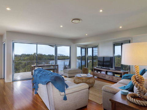 Myall River Magic - Sydney Tourism 0
