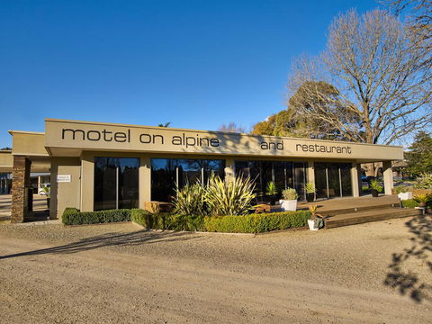 Myrtleford Motel On Alpine - Sydney Tourism 3