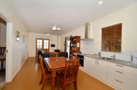 Albany Beachside Accommodation - Sydney Tourism 11