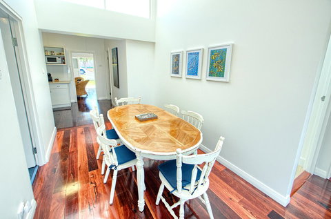 Jeffries Cottage - Sydney Tourism 13