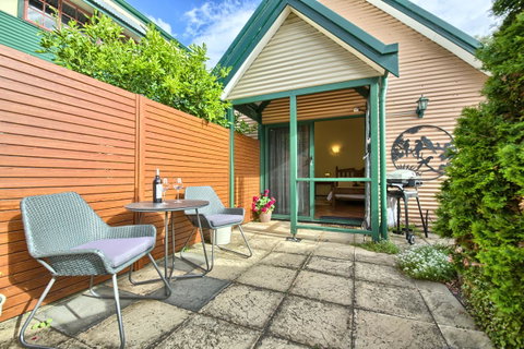 Spencer Suites Albany - Sydney Tourism 6