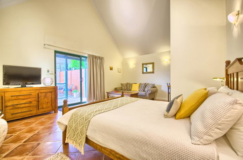 Spencer Suites Albany - Sydney Tourism 4