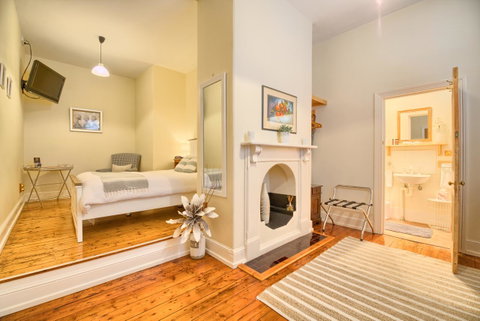 Spencer Suites Albany - Sydney Tourism 16