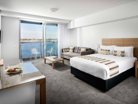 Be. Fremantle - Sydney Tourism 21