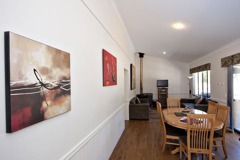 Margaret River Hideaway & Farmstay - Sydney Tourism 18