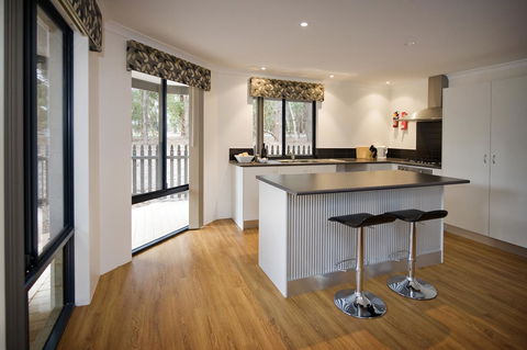 Margaret River Hideaway & Farmstay - Sydney Tourism 4