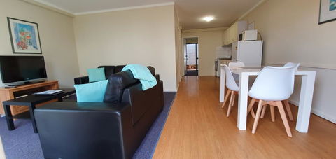 West Beach Lagoon 202 - Quiet & Ground Floor! - Sydney Tourism 9