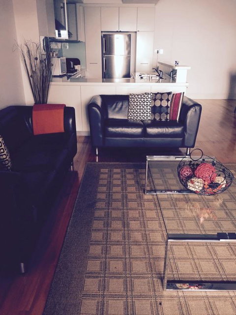 West End District Apartments - Sydney Tourism 3