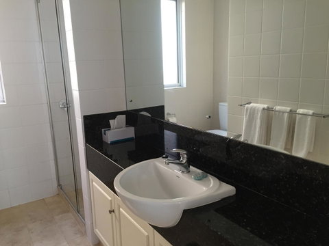 West End District Apartments - Sydney Tourism 12