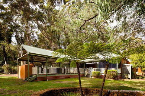 Riverglen Chalets - Sydney Tourism 35