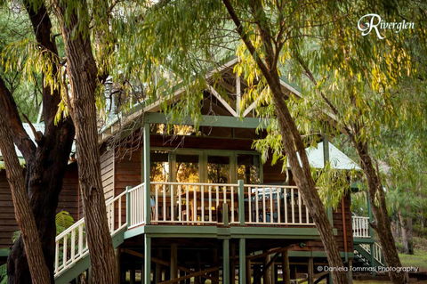 Riverglen Chalets - Sydney Tourism 31