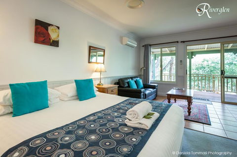 Riverglen Chalets - Sydney Tourism 40