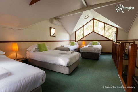 Riverglen Chalets - Sydney Tourism 34