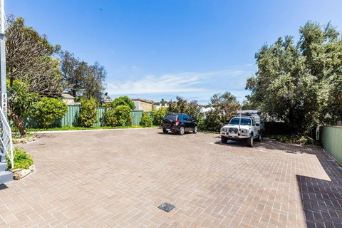 Stirling Apartments - Studio 1 - Sydney Tourism 5