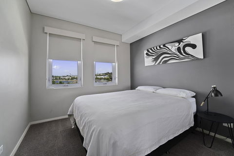 Luxury Suite Bunbury - Sydney Tourism 13