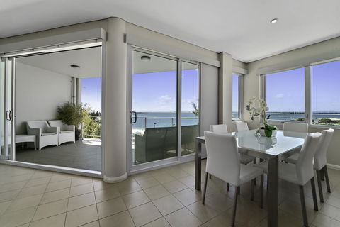 Luxury Suite Bunbury - Sydney Tourism 7