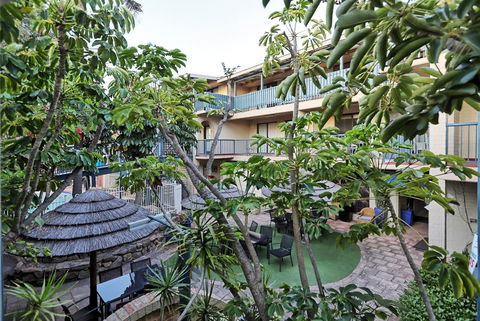 West Beach Lagoon 208 â€“ Great Value! - Sydney Tourism 24