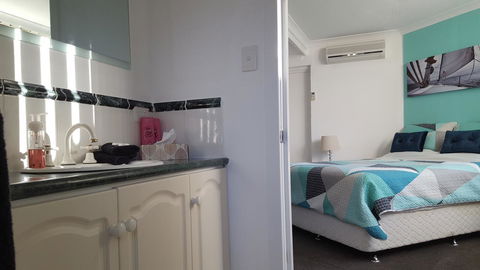 Palm Beach Bed & Breakfast - Sydney Tourism 30
