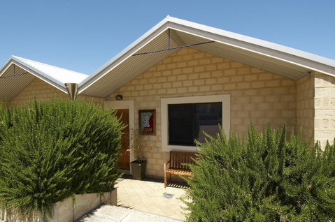 Albany Harbourside Apartments And Houses - Sydney Tourism 35