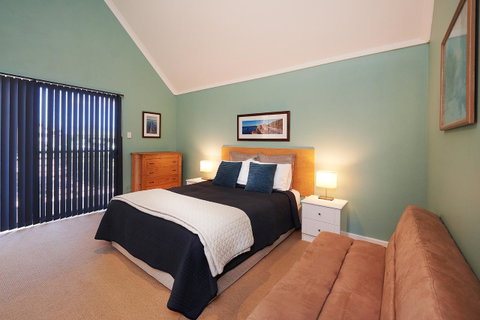 Albany Harbourside Apartments And Houses - Sydney Tourism 9