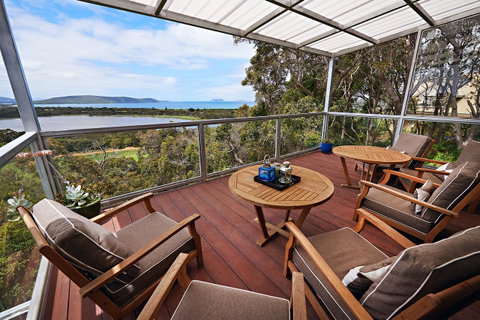Albany Harbourside Apartments And Houses - Sydney Tourism 25